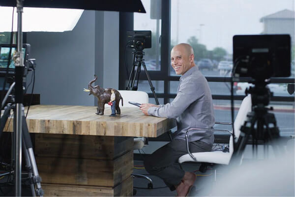ZDoggMD interviewing Alicia Kurtz on his healthcare podcast